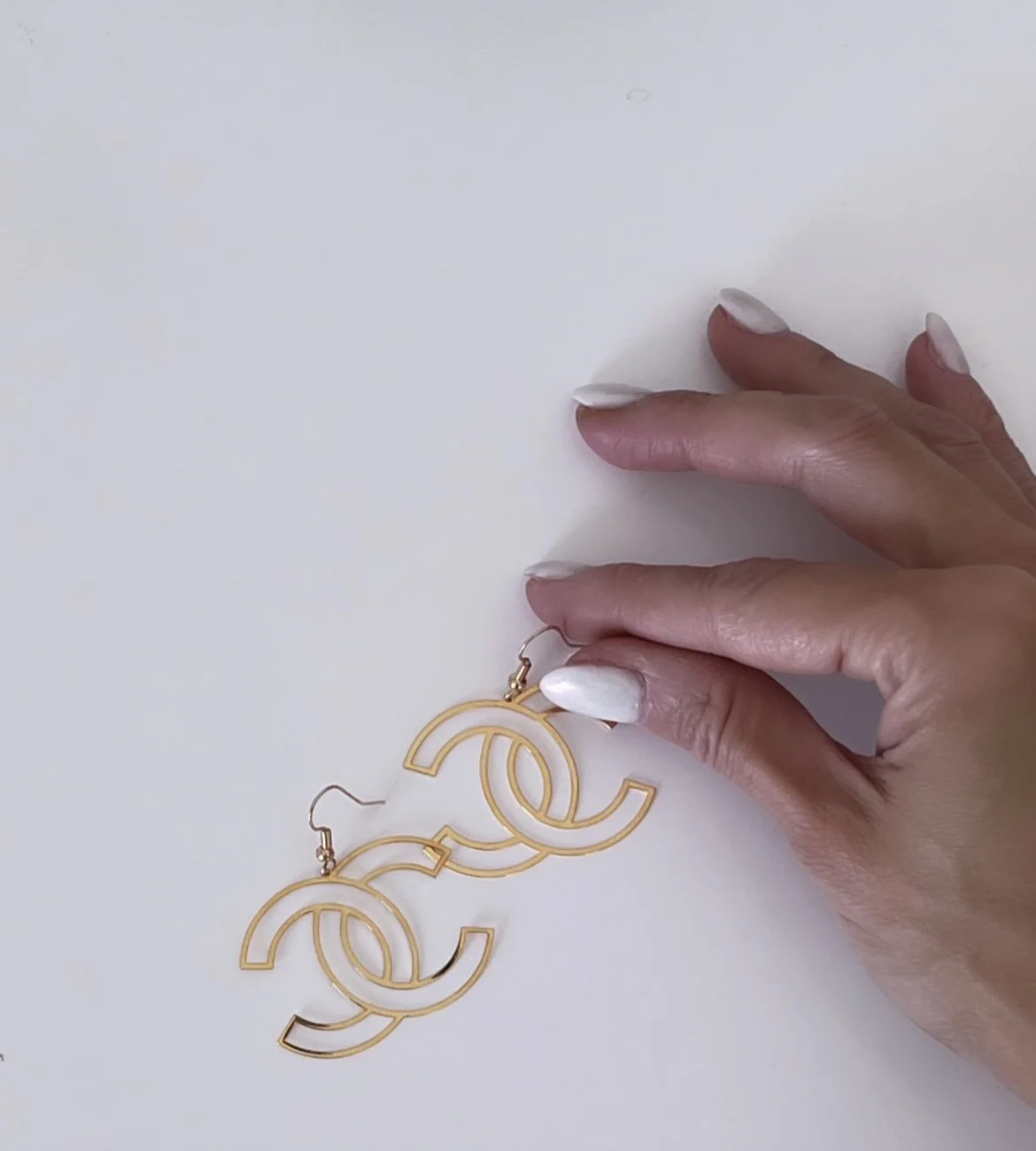 gold  logo drops on white.jpg