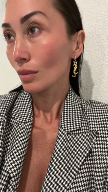 ysl earring on 2.JPG