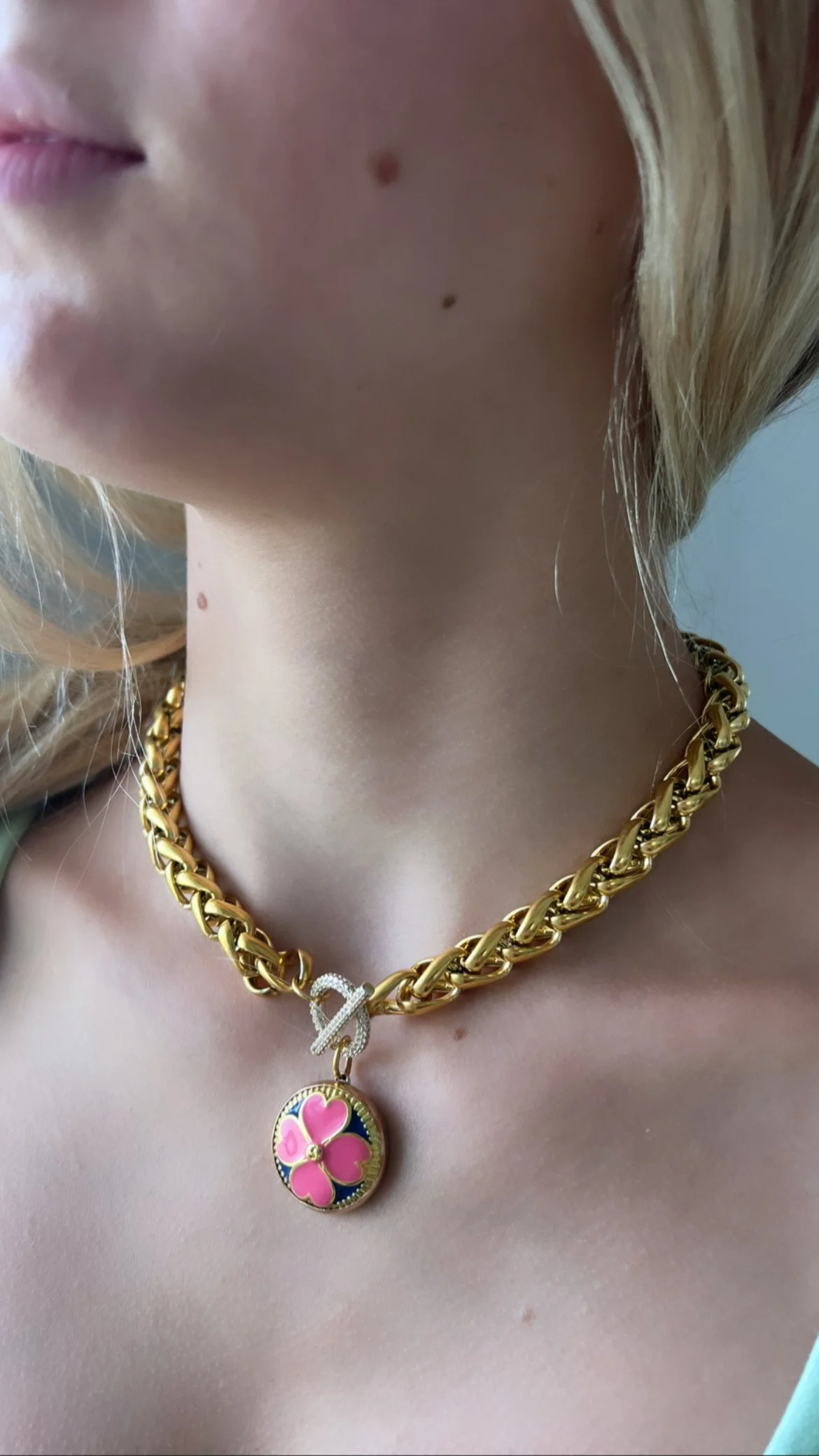 gucci statment on.JPG