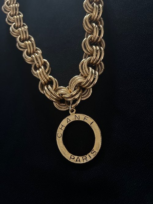 chunky round chanel 2.JPG