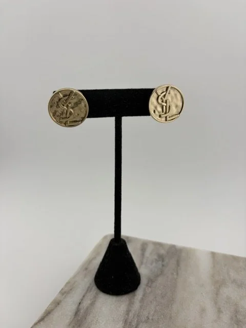 ysl button2.jpeg