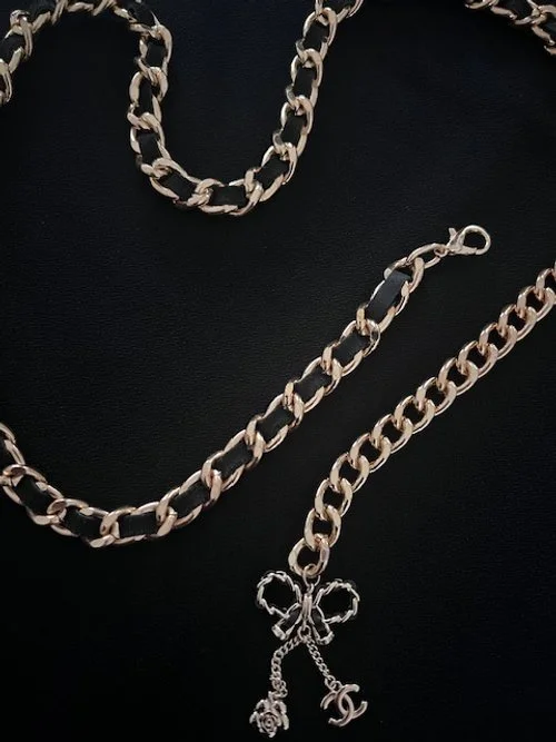 chain leather cc close up2.JPG