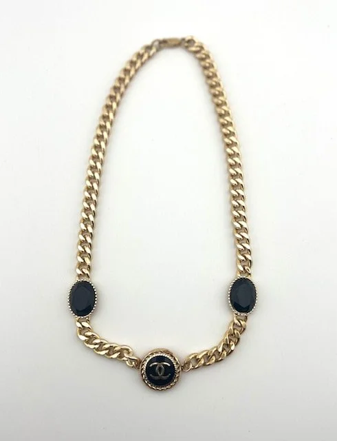 black and gold choker.jpg