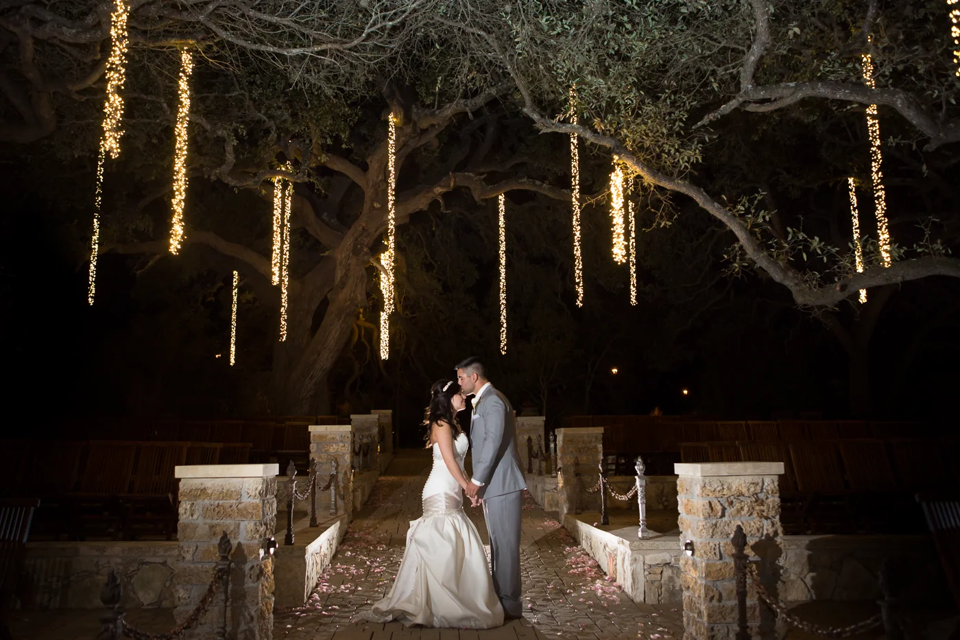 Dripping-Springs-Camp-Lucy-Sacred-Oaks-Wedding-Photos-021.jpg