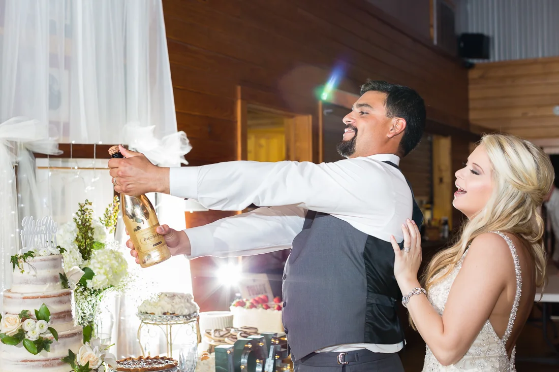 Zedler-mill-wedding-photography-video-016.jpg