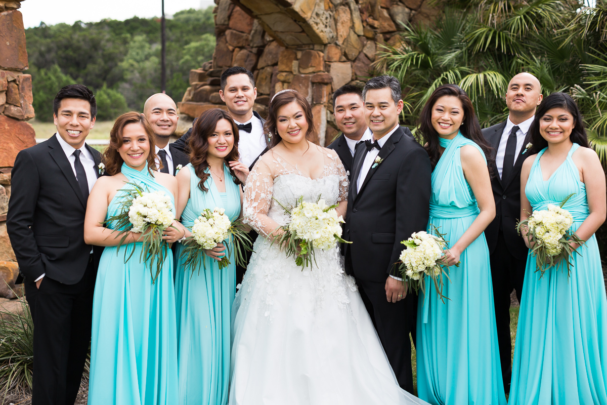 Wedding-photographer-and-videographer-austin-098.jpg