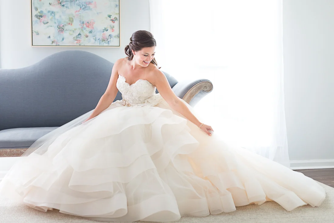 hill-country-wedding-photographer-addison-grove-005.jpg