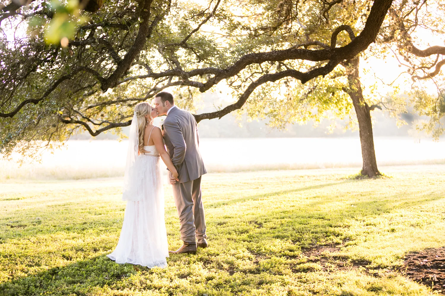 Wedding-photographer-austin-texas-013.jpg