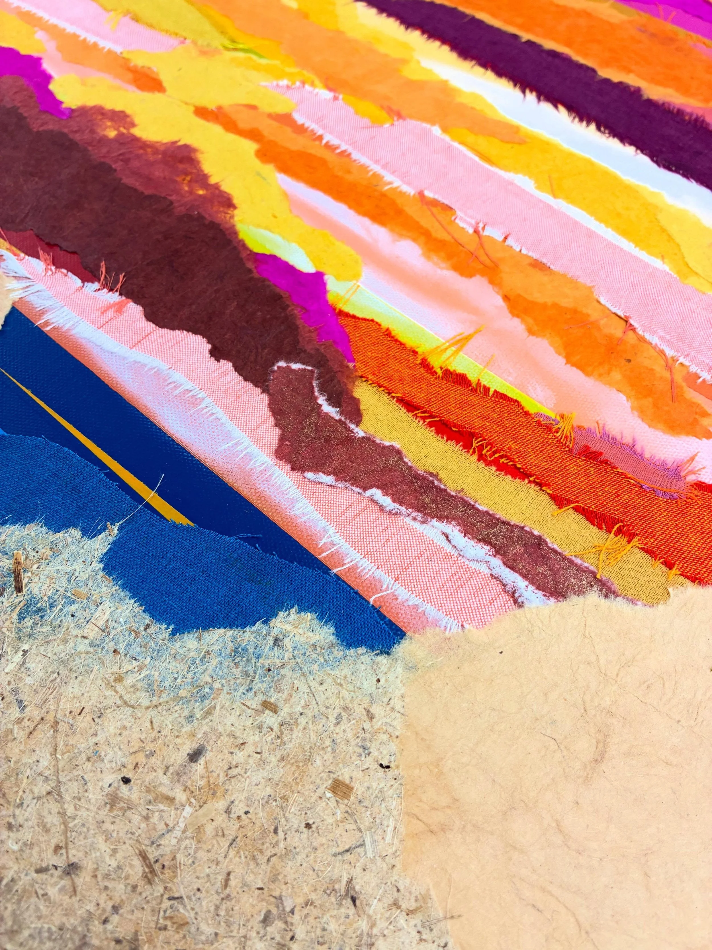 Crazy about the texture on the newest piece by @rachellantoncreative ! 

Collage is one of our favorite mediums to capture. Layers on layers, cutouts and found materials&mdash;there&rsquo;s so much you can do. 

Collage artists&mdash;a few things to 