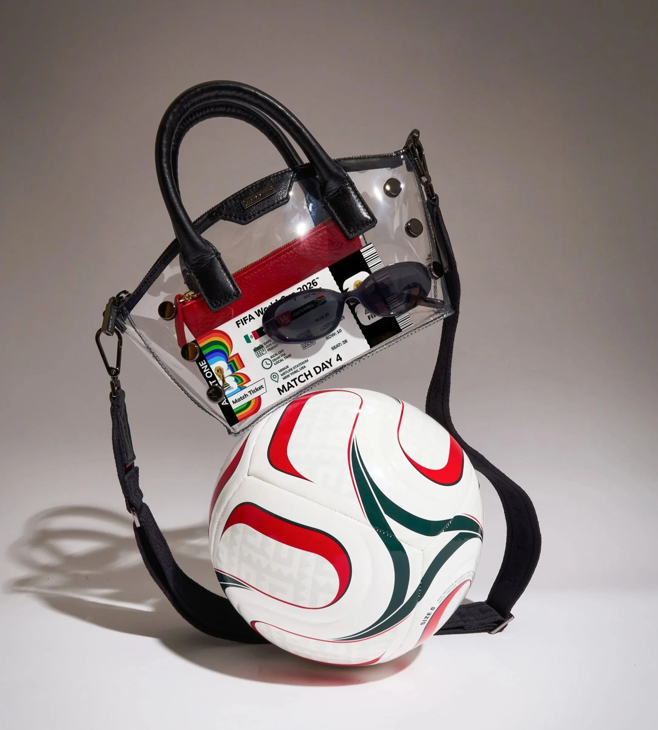 Paula Clear_Soccer_Black-GM_PDP_26.jpg