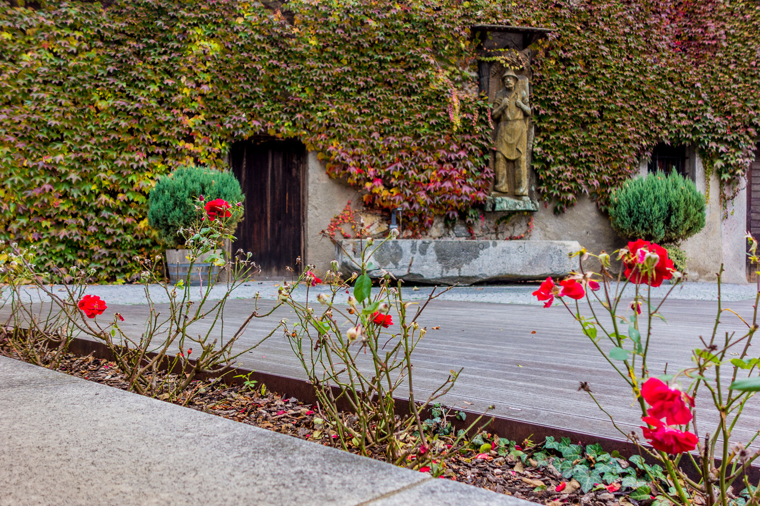  Kloster Neustift bei Brixen - Herbstfarben 