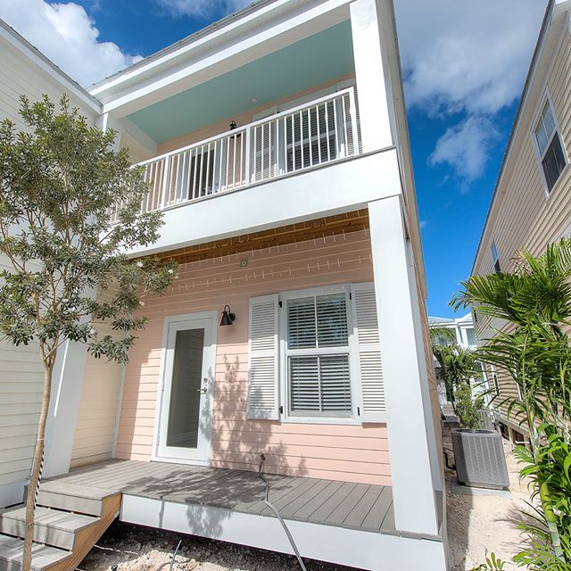 Another unit #SOLD this week at Southernmost Cabana Resort! We`re down to only a handful of units left, give us a call today to schedule your own private showing!

615 Virginia Street, Key West | $799,000

Listed Exclusively By: Team Spottswood/Vazqu