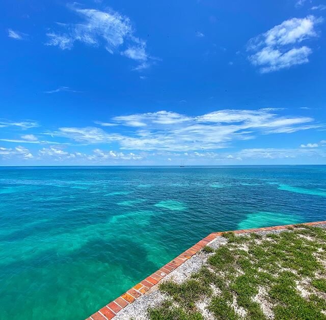 ☀️ 🌊 🌴 
#keywest #floridakeys #islandlife #paradise #viewsfordays