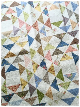 Frivol #4 Lakeland Quilt Kit - the prize for week 5. Yowza! Get your free pattern, grab some fabric, get your stitch on then share a photo of your block with me for a chance to win the kit to make this pretty quilt