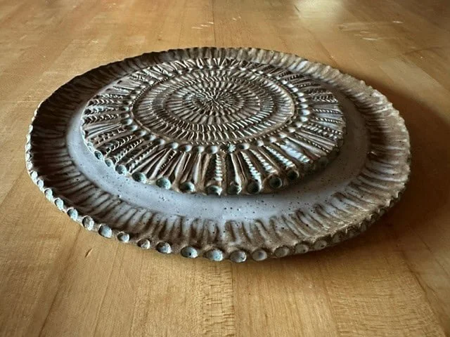 Ceramic Dinnerware_2 sizes_detailed_2_1.jpg