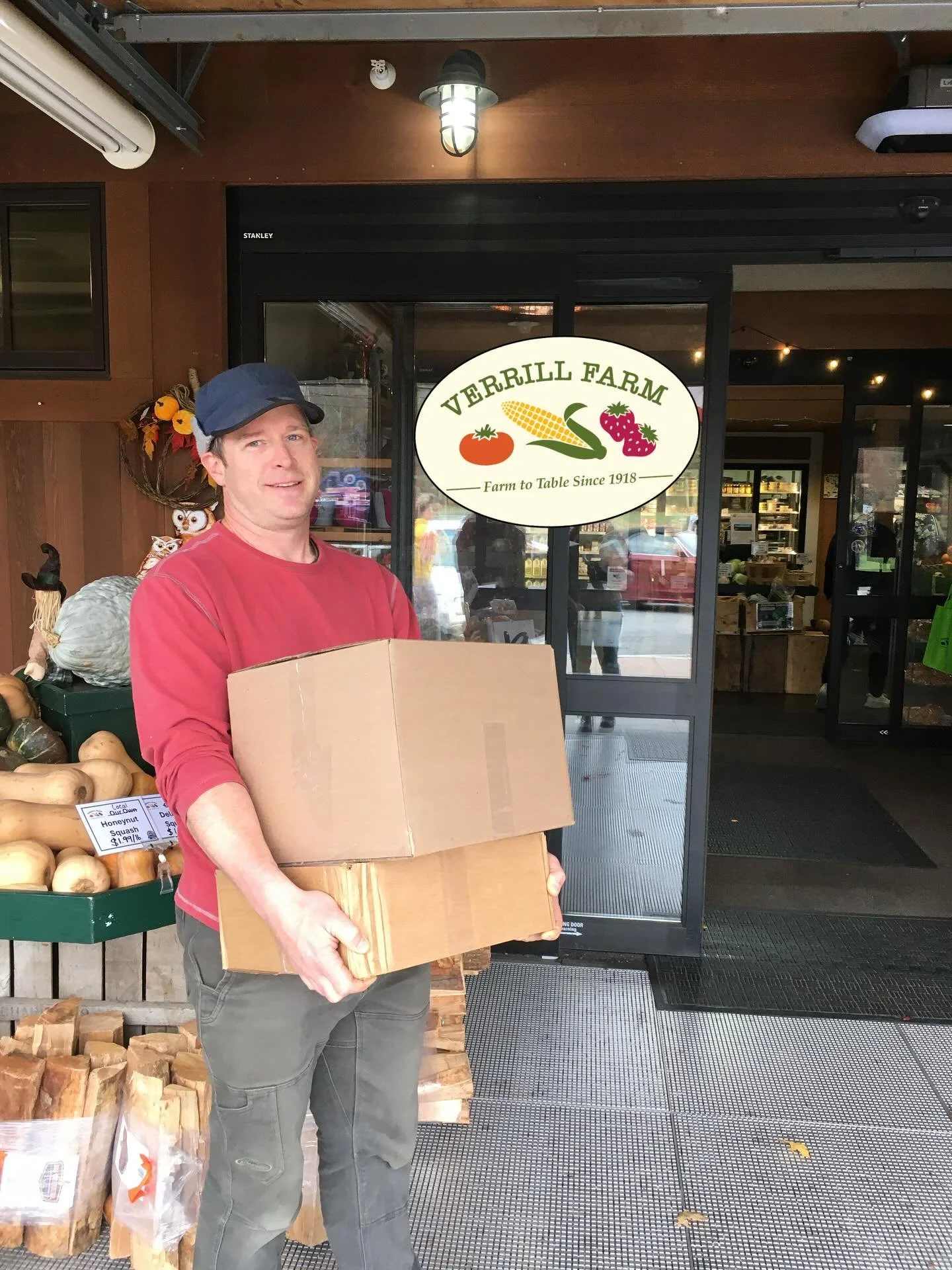 Happy Halloween! We went trick or treating down to Boston today to pick up another six months worth of packaging material from the amazing @epacflexiblepackaging . On the way back to Vermont we had the opportunity to stop in to make an in person deli