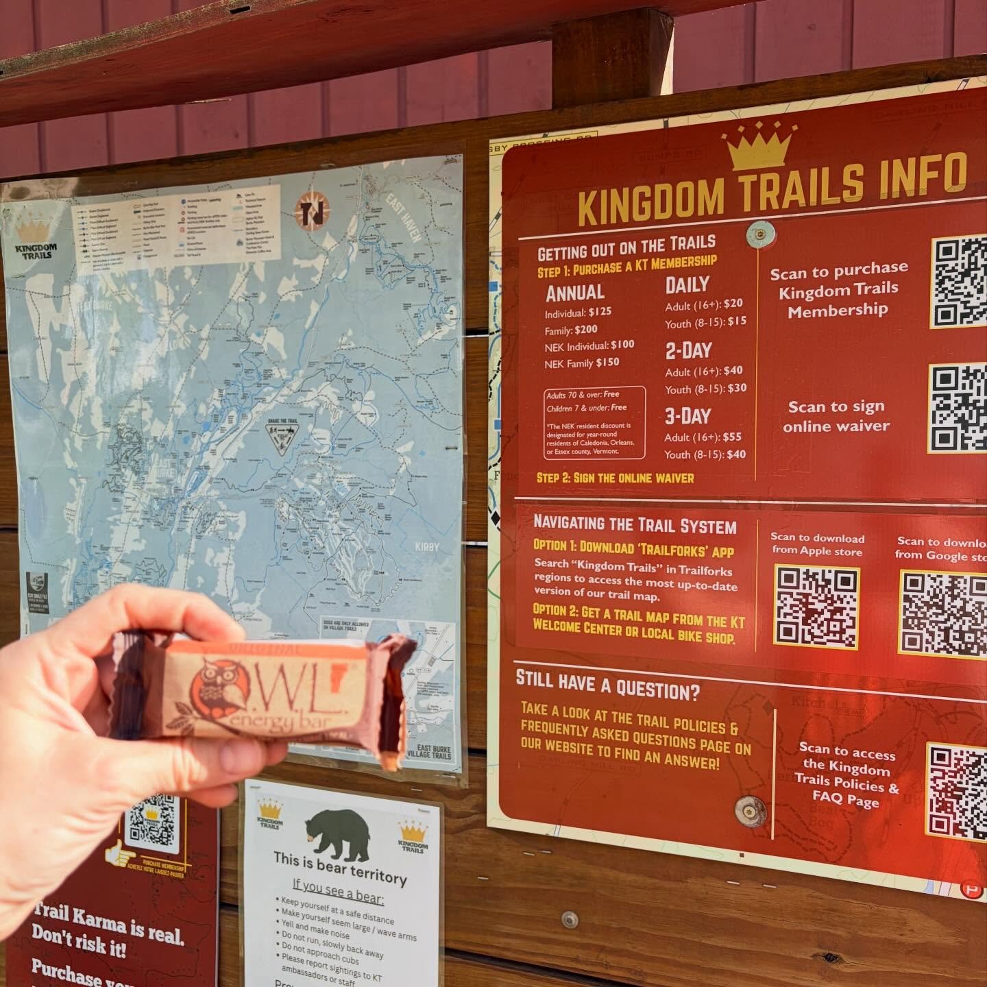 The adventure awaits&hellip;. seize the day🦉 hoot!
#vermontbyvermonters #summer #biking #energybar #fuelyourride