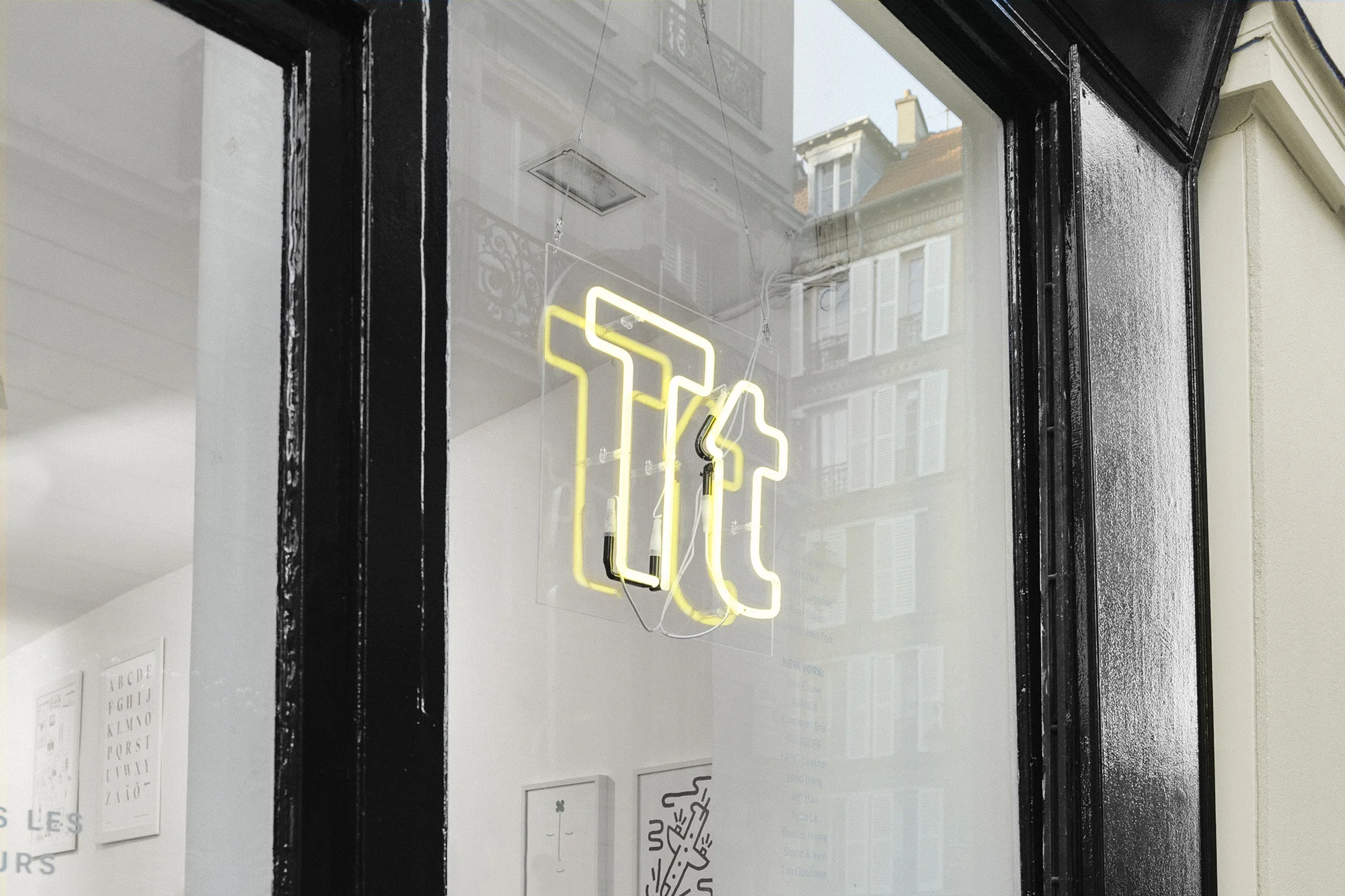 Tictail_HolidayPopUp_Paris_0009_ExteriorDetail02.jpg