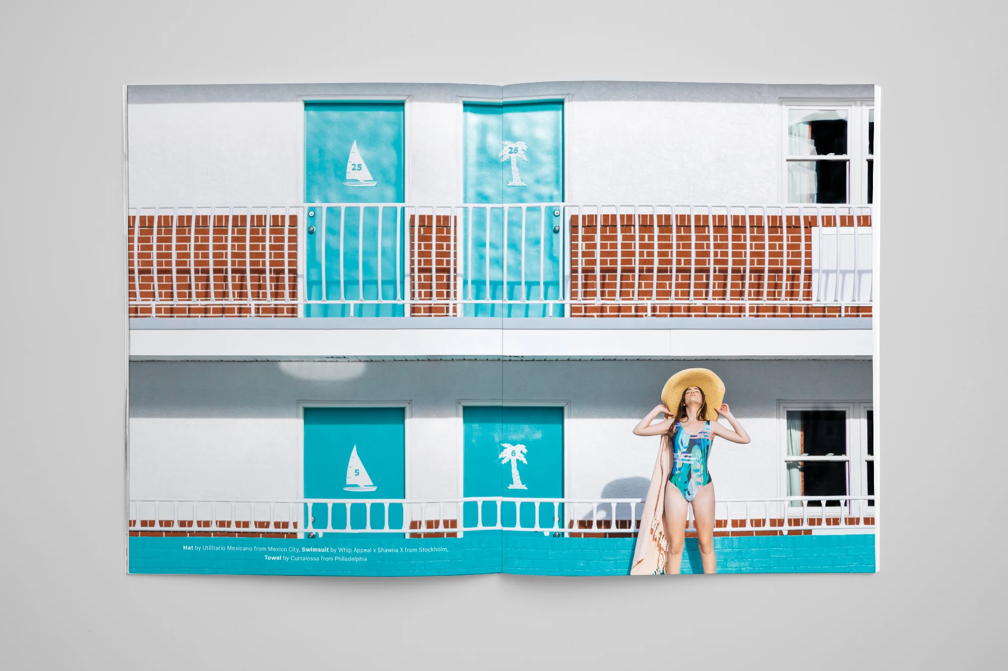 Tictail_SpringSummerLookbook_Spread11.jpg