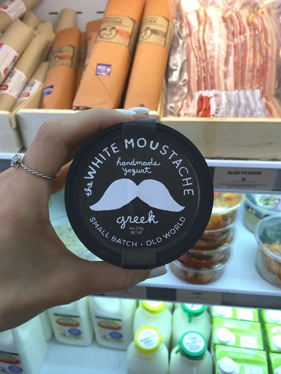 depanneur_yogurt.jpg