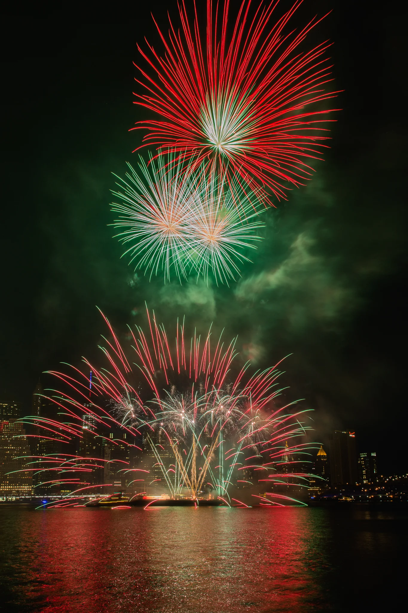Macy's July 4th Fireworks!