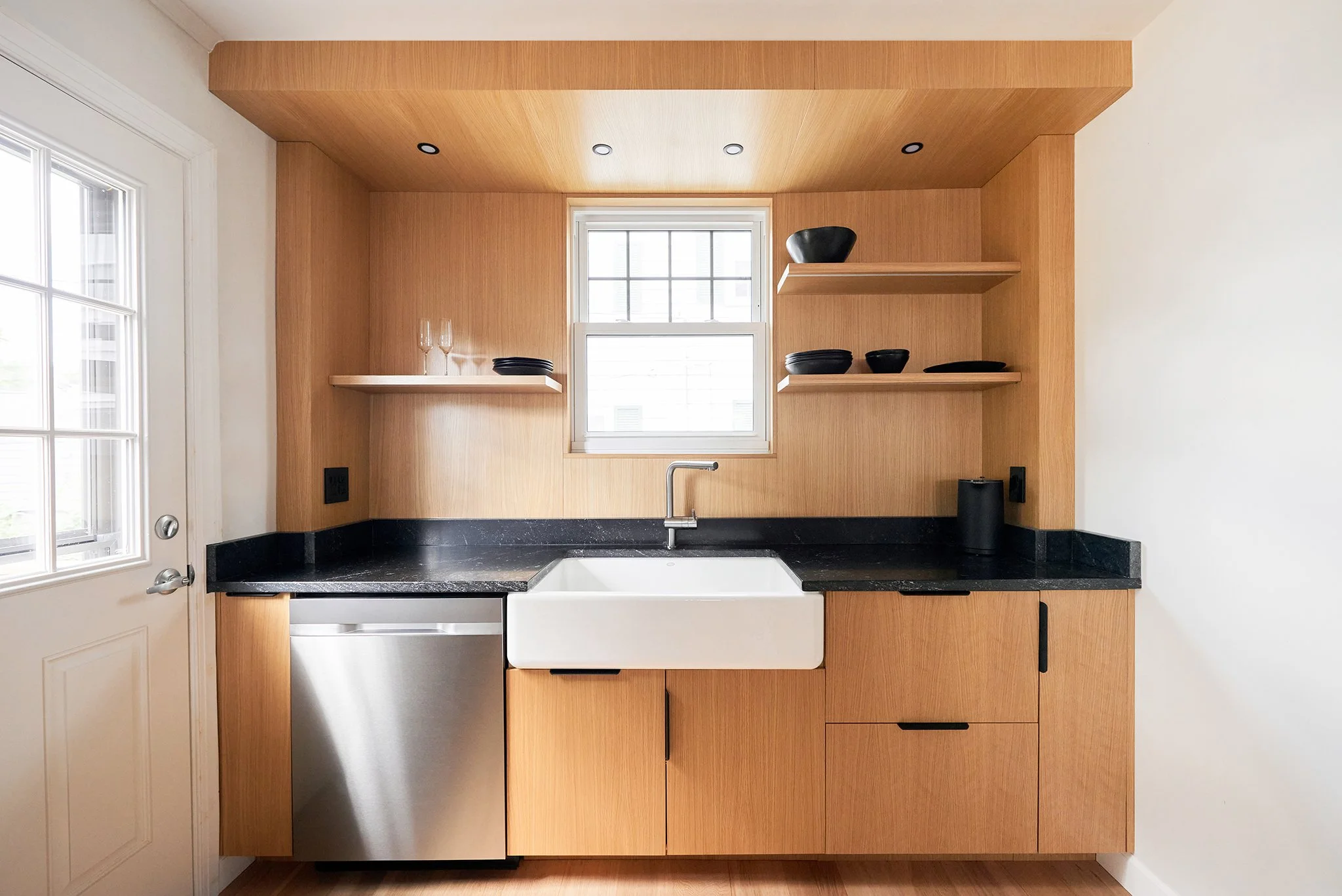 082722 Evgenii Kitchen 2079.jpg