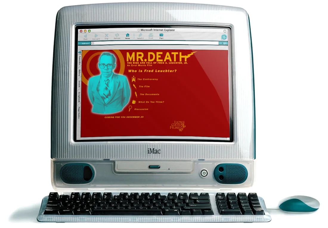 The original iMac’s 13.8" (viewable) screen had a resolution of 800 x 600.