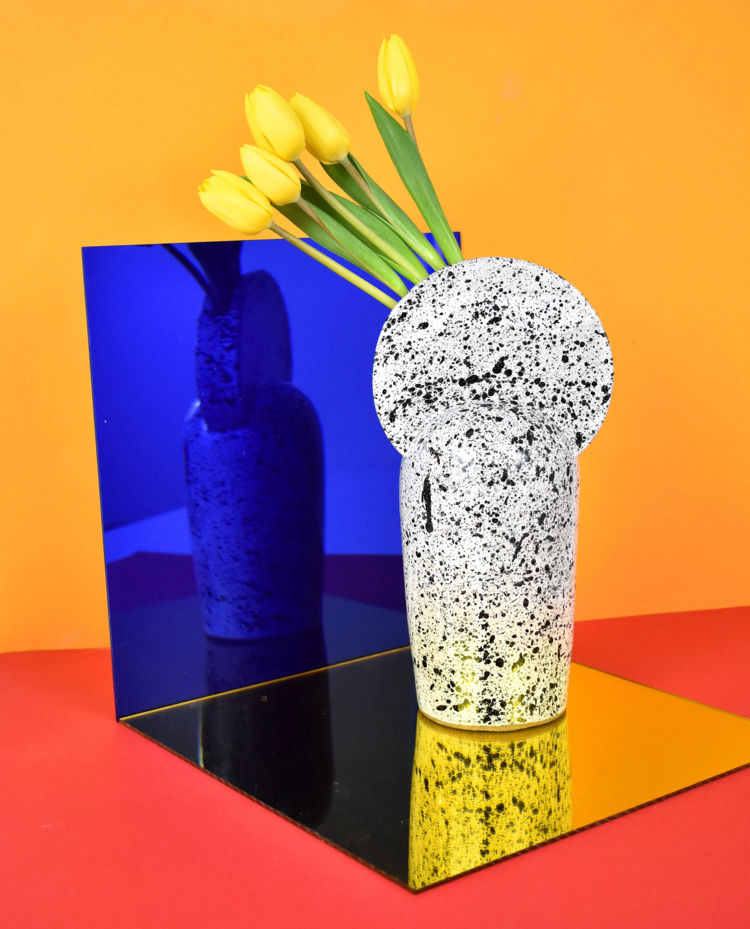 Halo Vase Primary.jpg