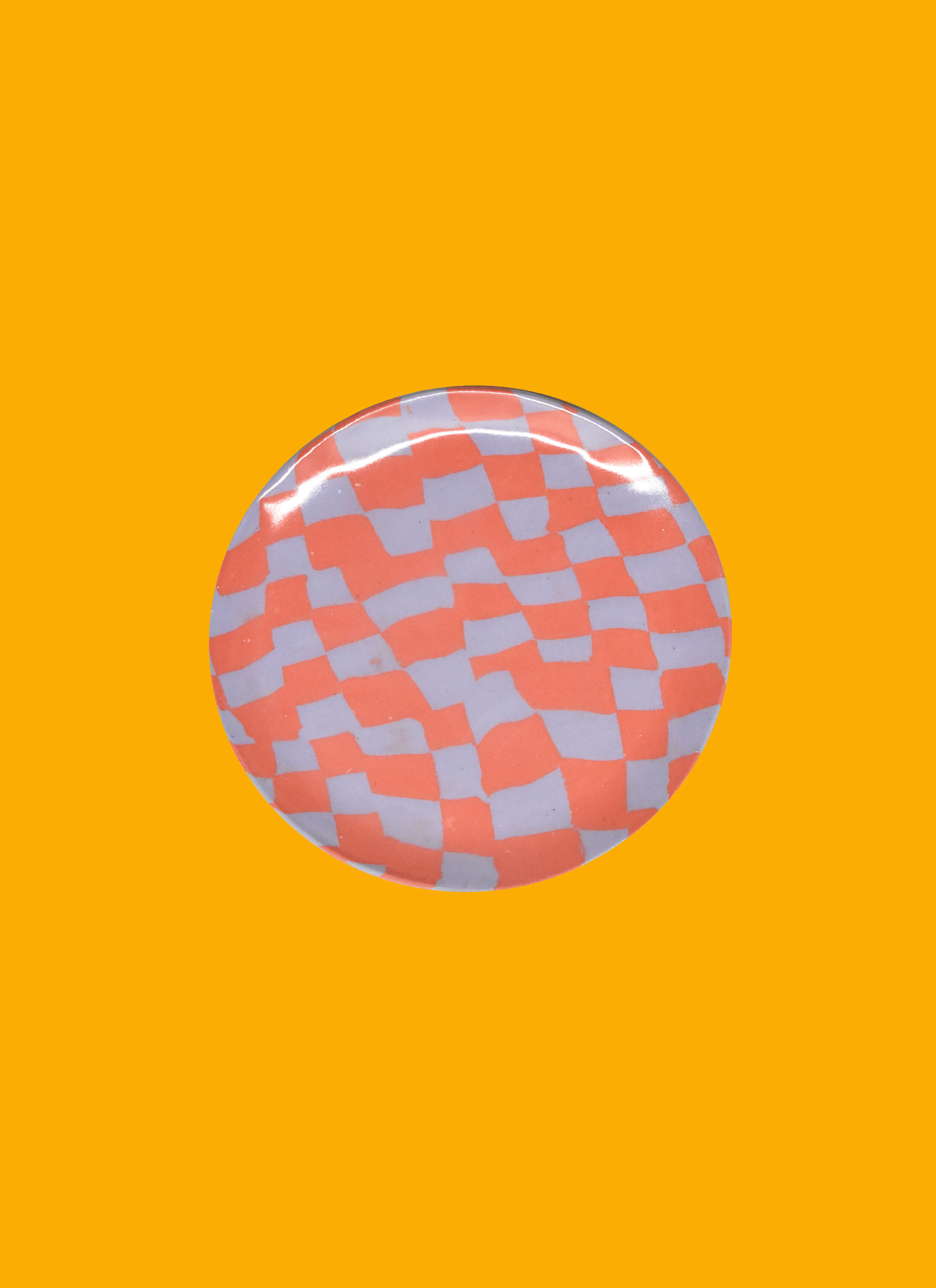 Wavy Checkered Round Dishes