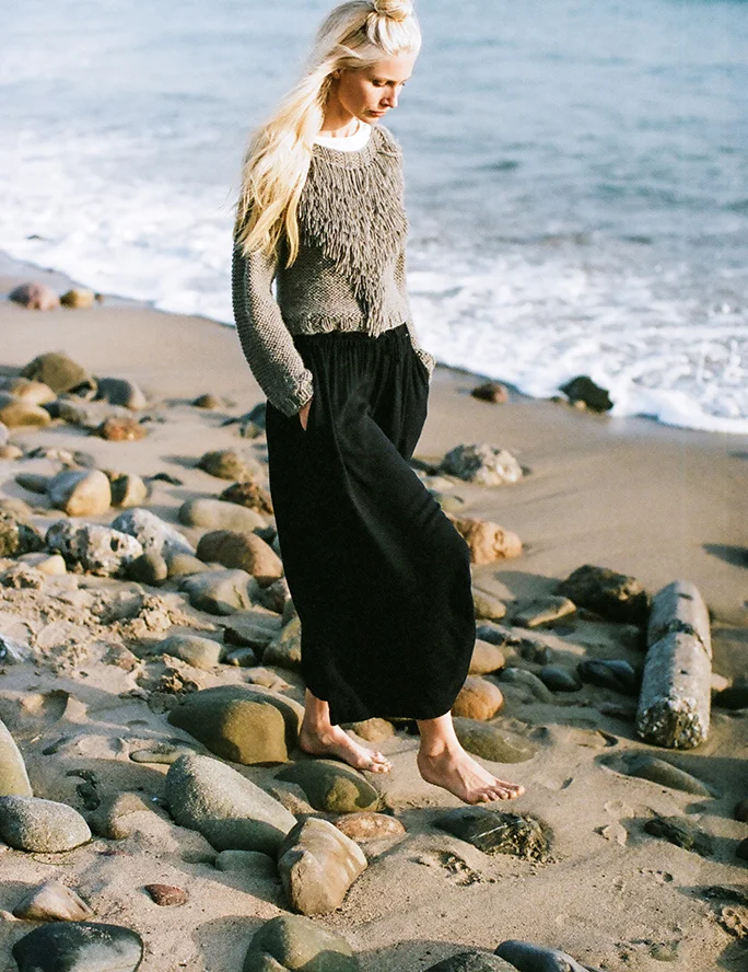 KKIBO Triangle Fringe Shaman Pullover.