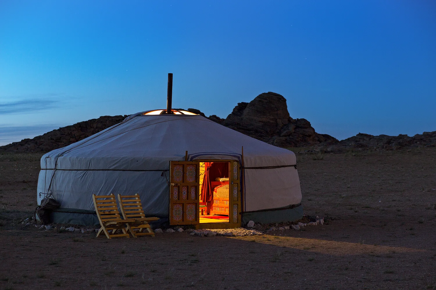 Red Rock Ger #11, Ikh Nart Nature Reserve