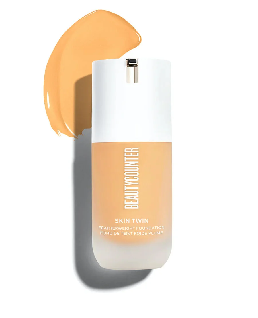 Skin Twin Featherweight Foundation