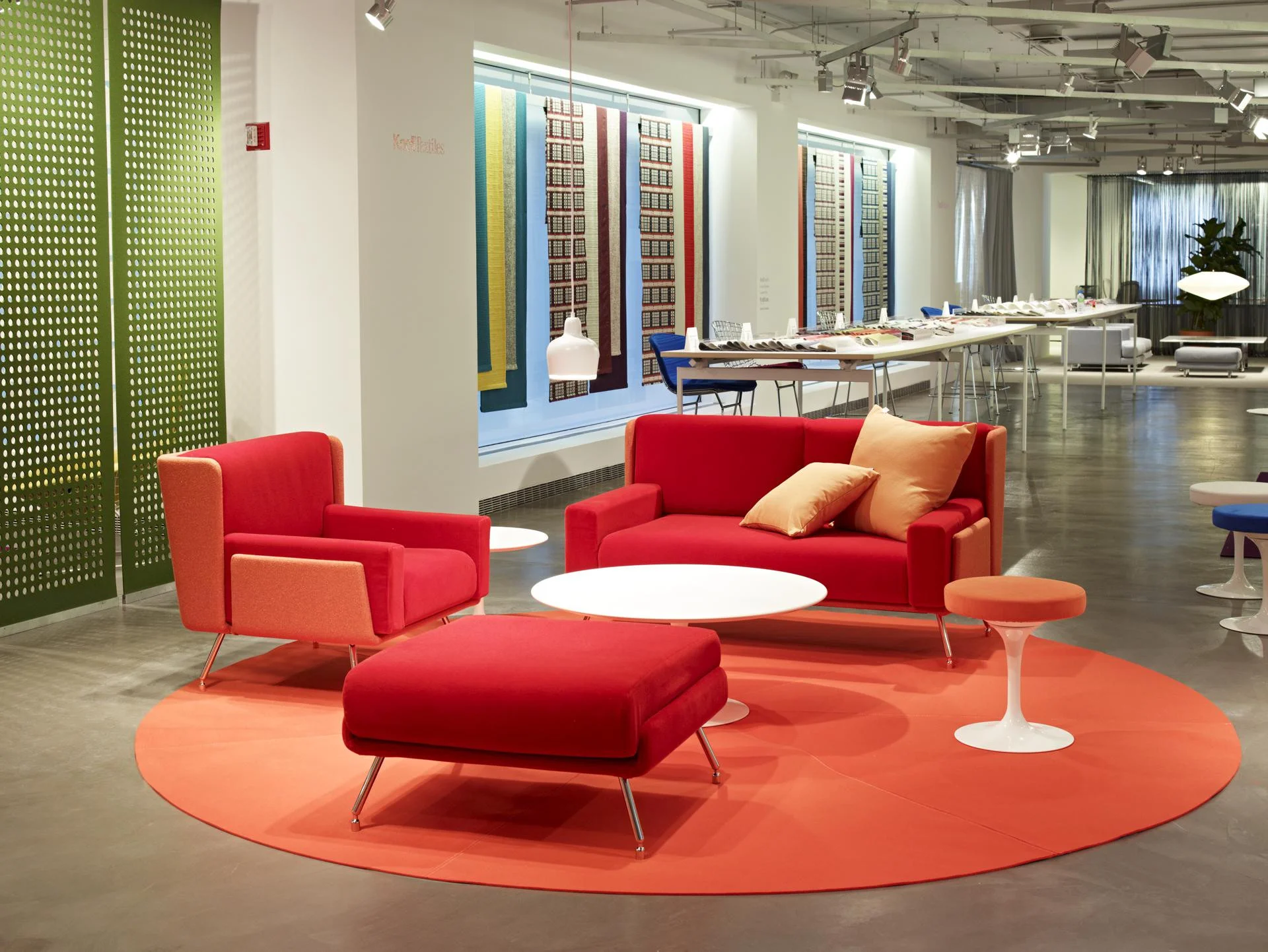 knoll_architecture_and_associes_armchair_low_back_fabric_chrome_legs.jpg