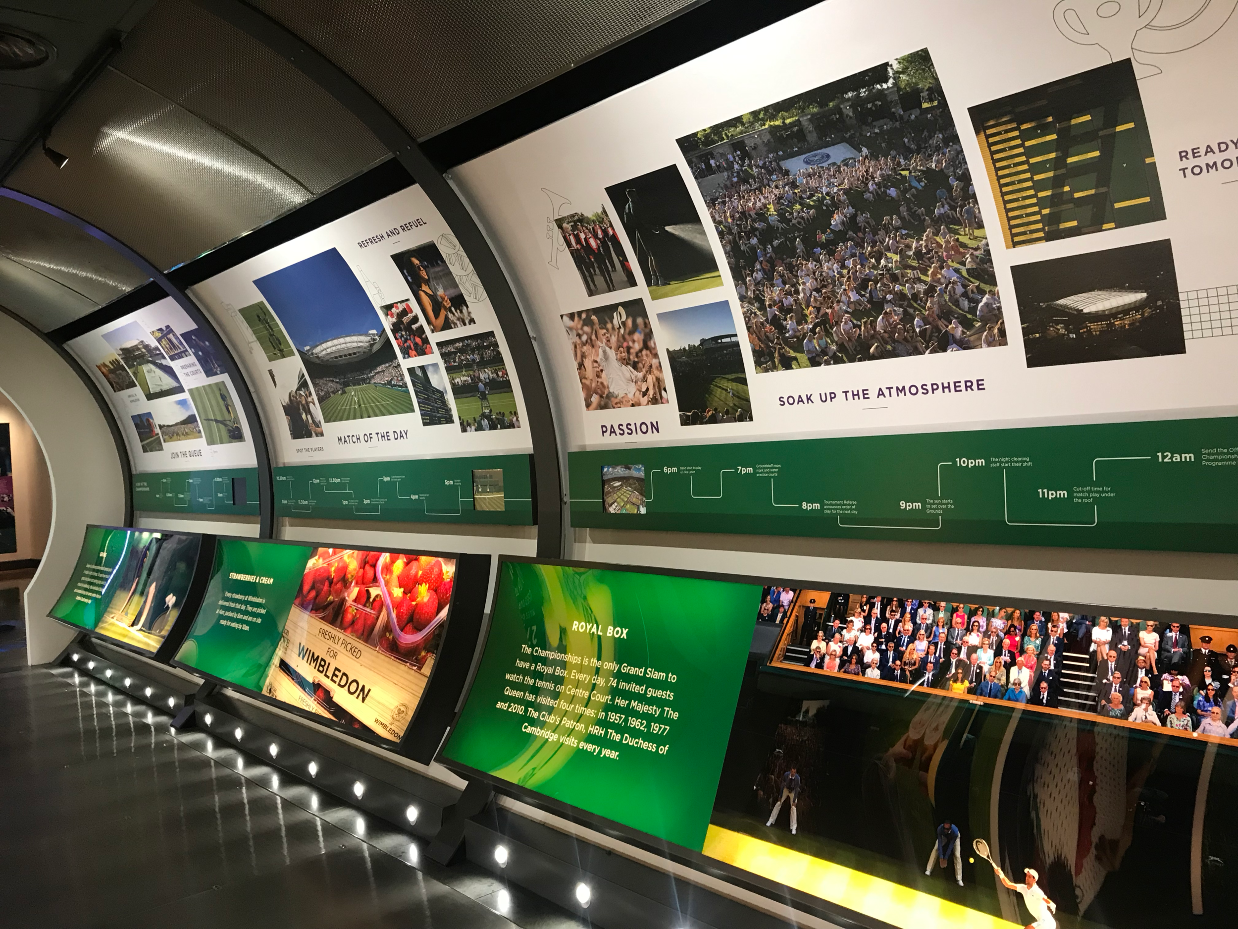  A Day at the Wimbledon Championships 