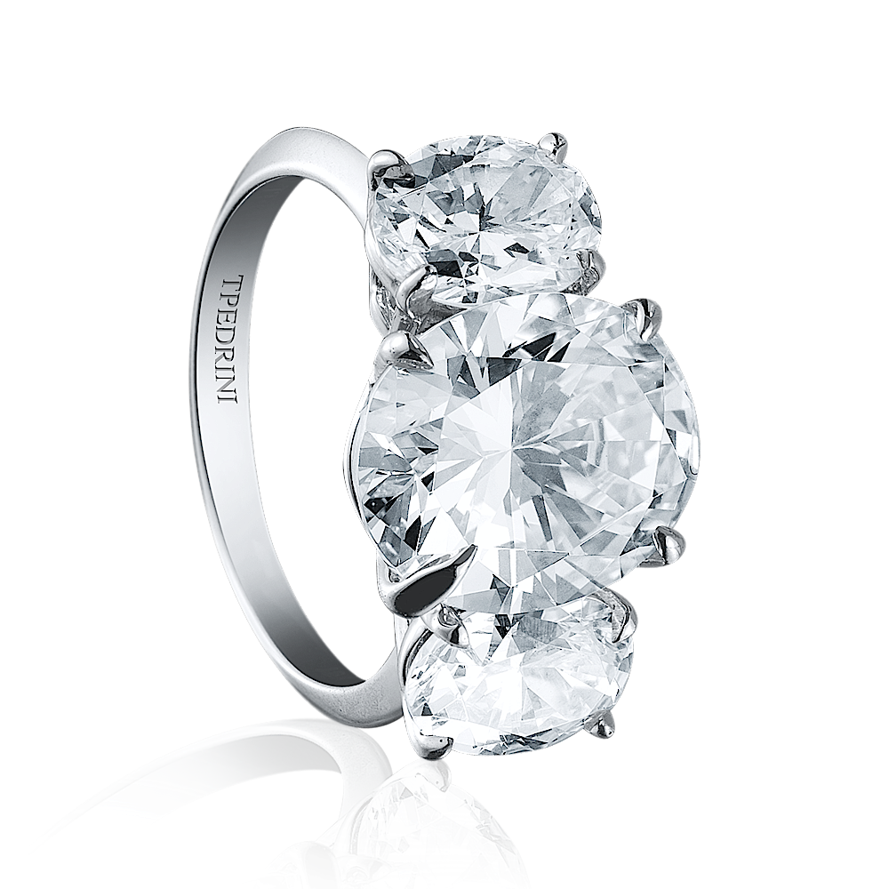 Oval Brilliant diamond three stone ring