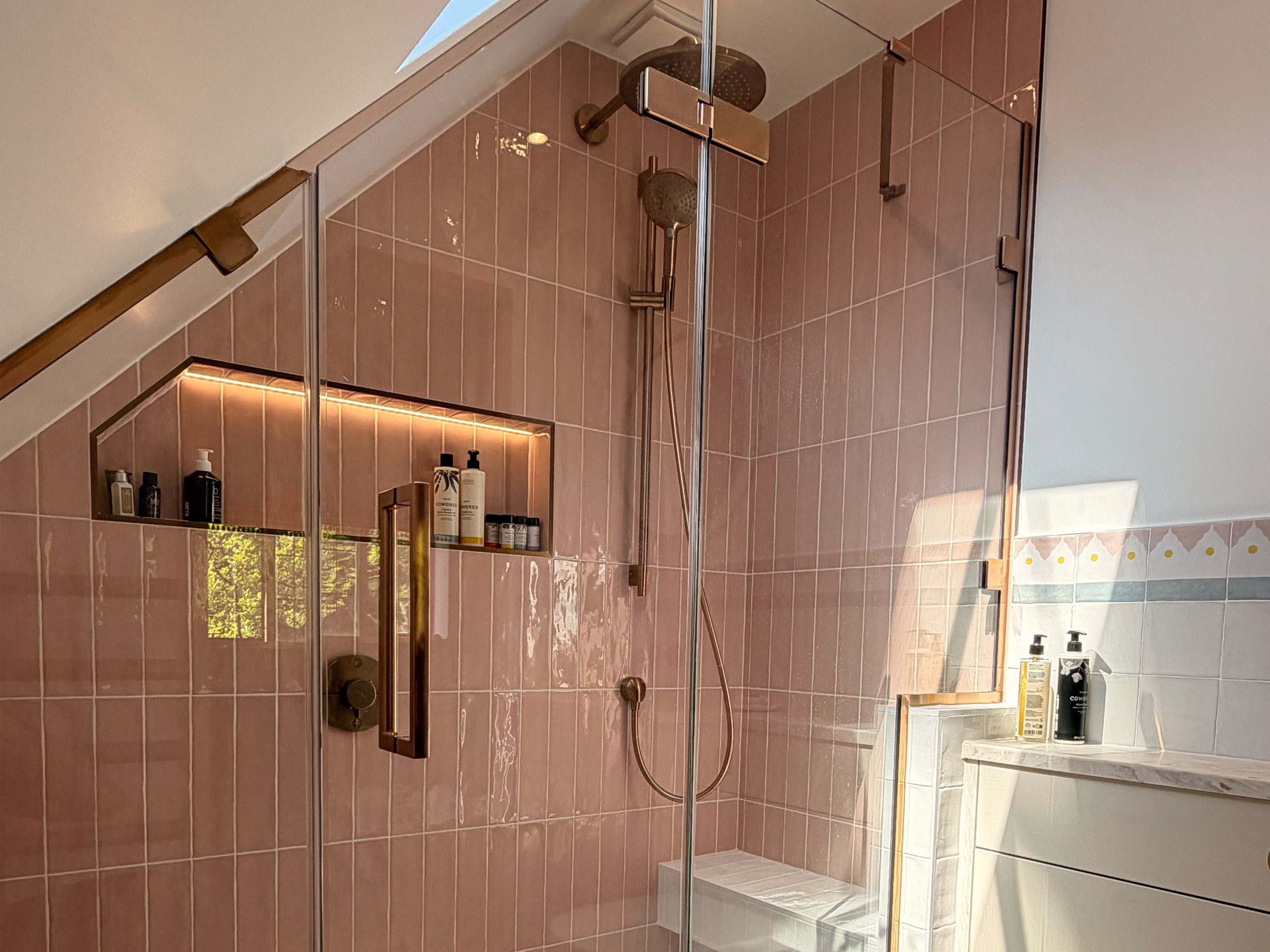 MATT_BATHROOM_PINK.jpg