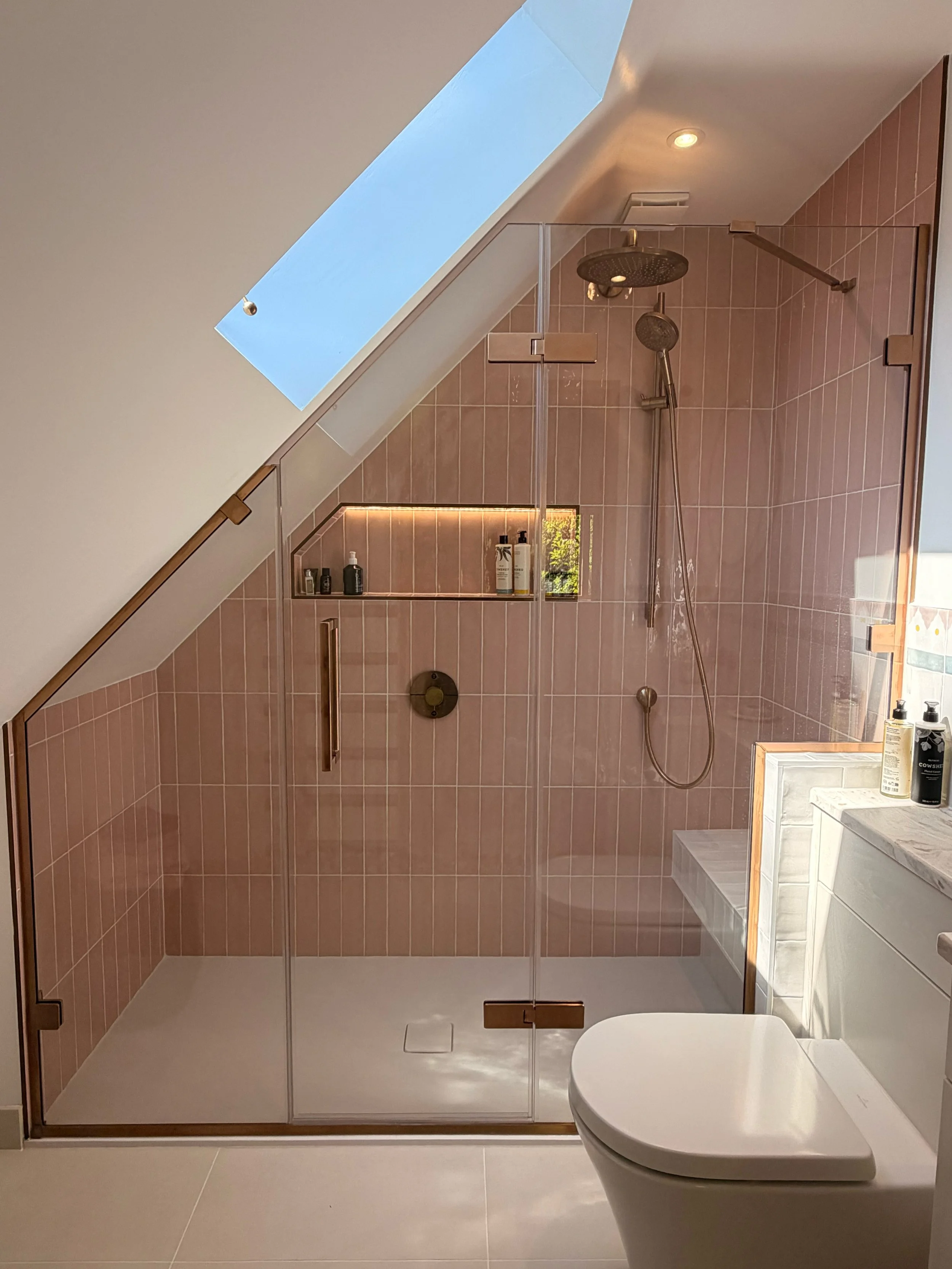 MATT_BATHROOM_PINK_2.jpg