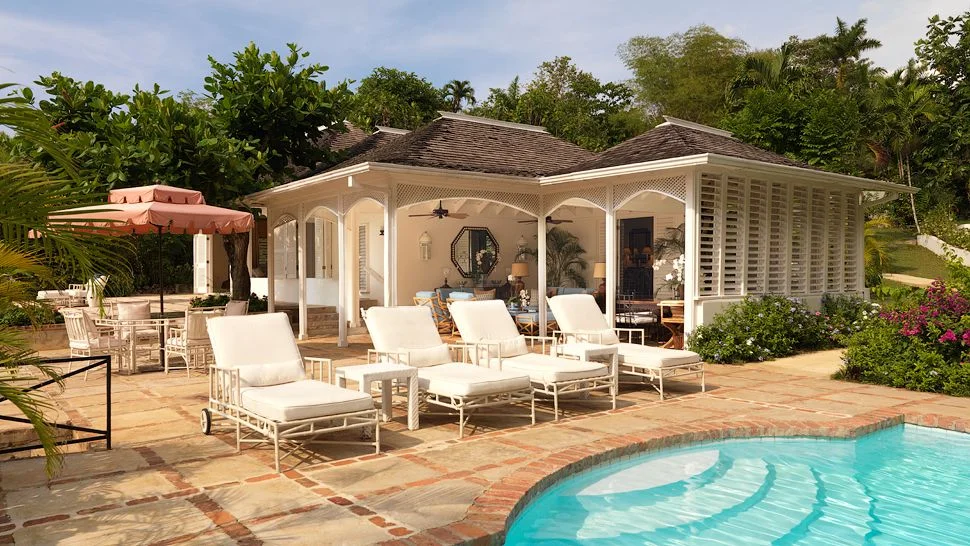 001504-11-villa--pool.jpg