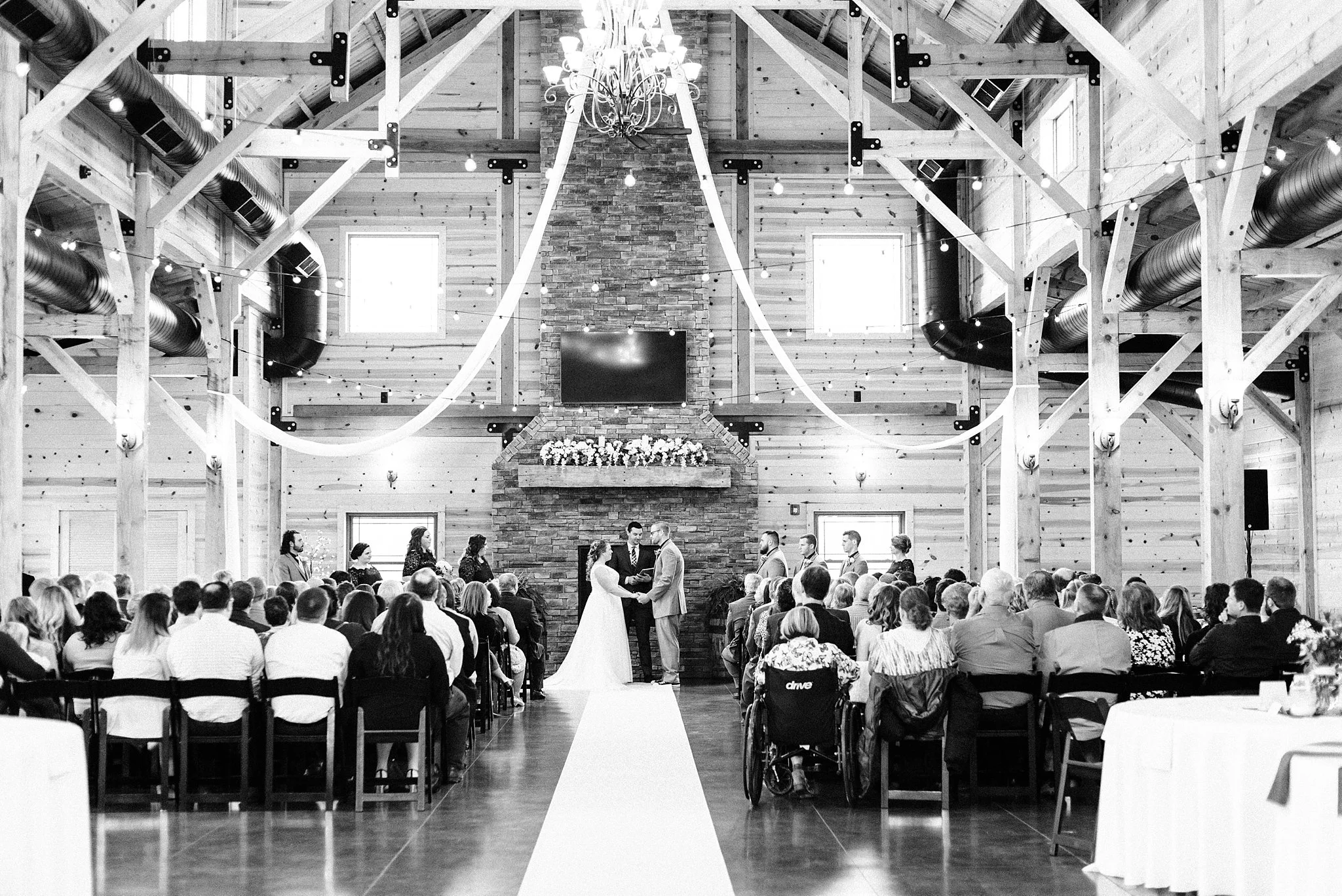 cincinnati wedding photographer101.jpg