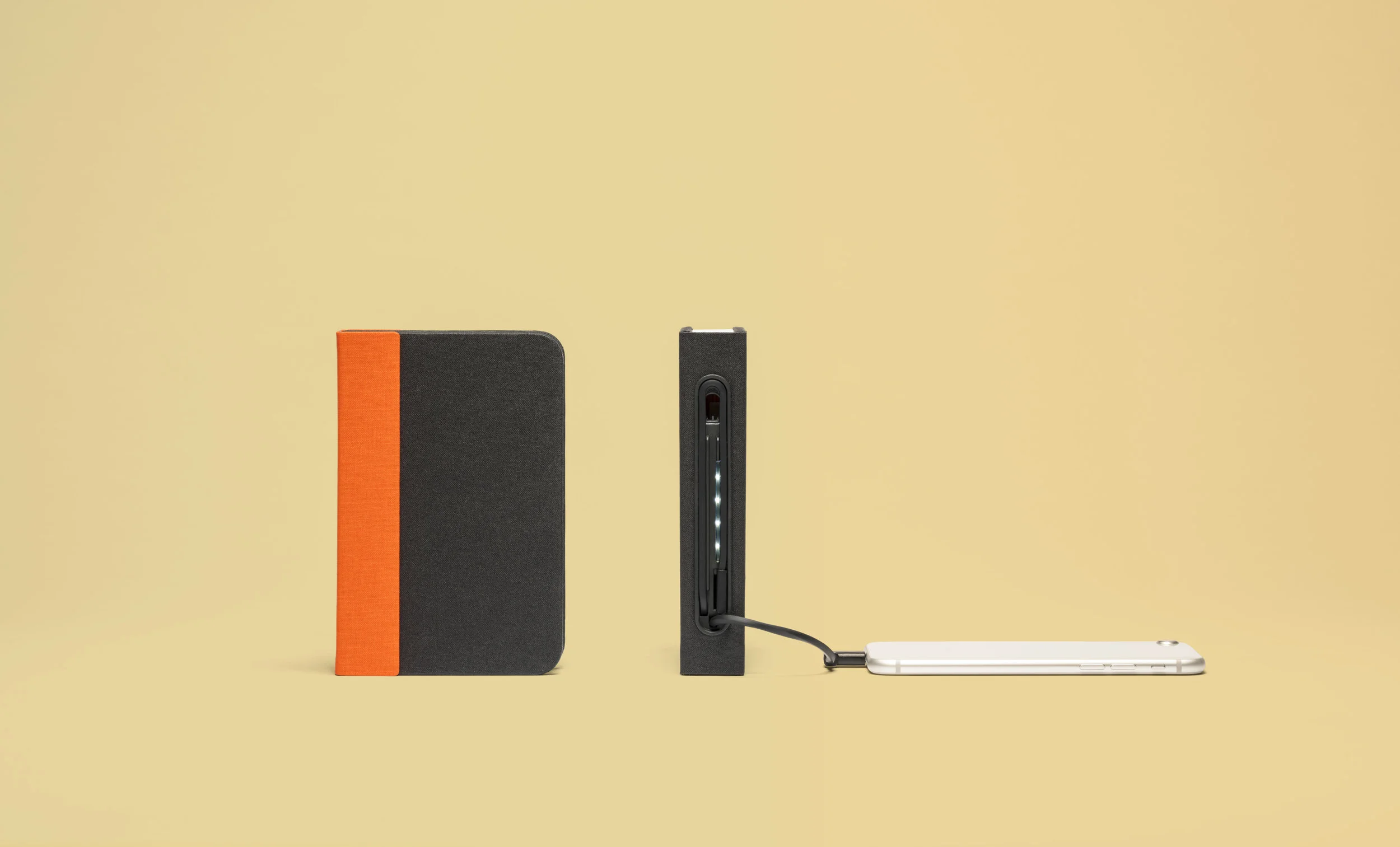 Lumio+V2_Orange_Black-1641.jpg