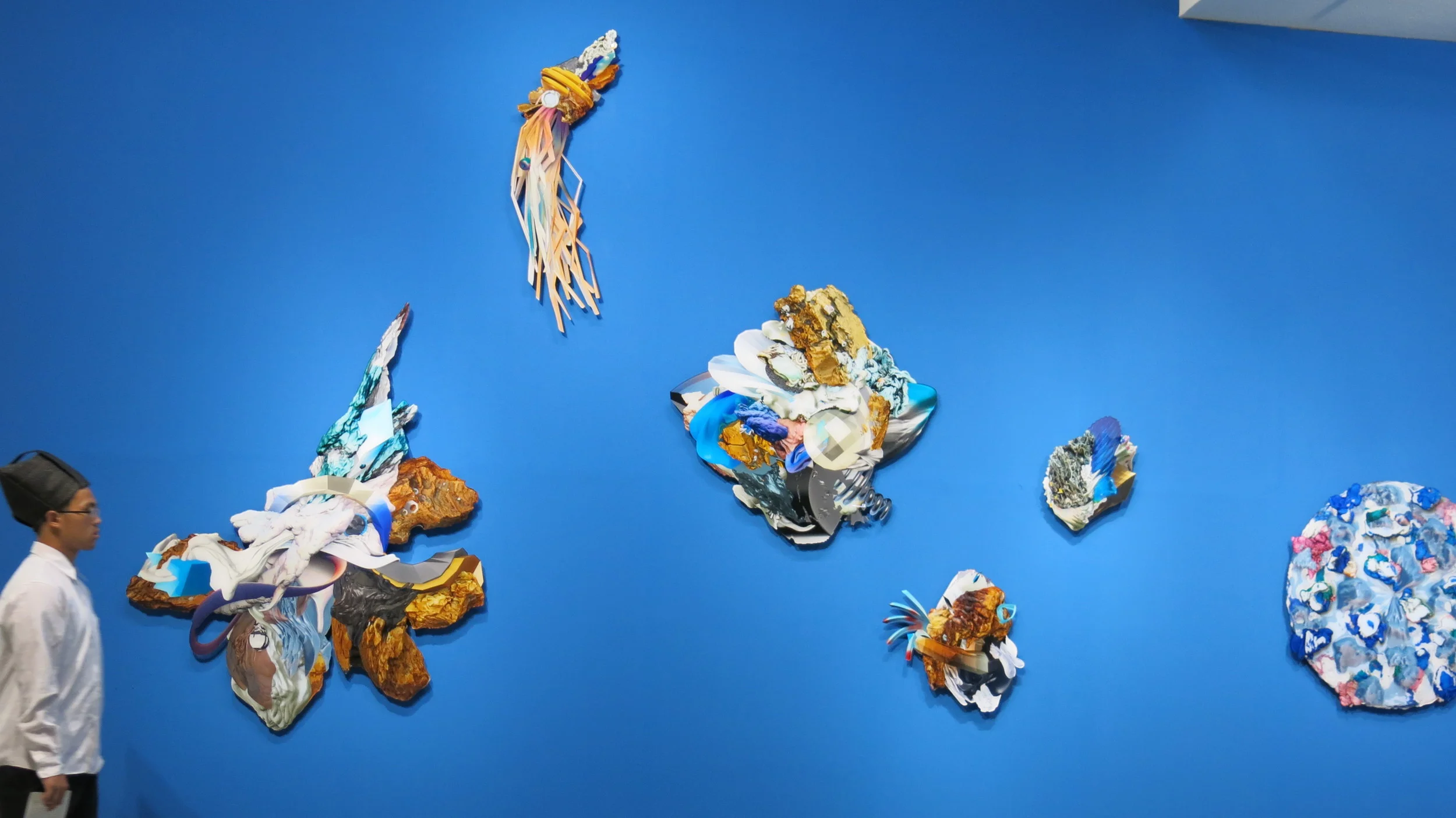 CHUAN-LUN WU, Coast Mining, 2014, coast petrochemical found objects, sand, photo mounting on Plexiglas, dimensions variable. Photo: Lucy Rees. 