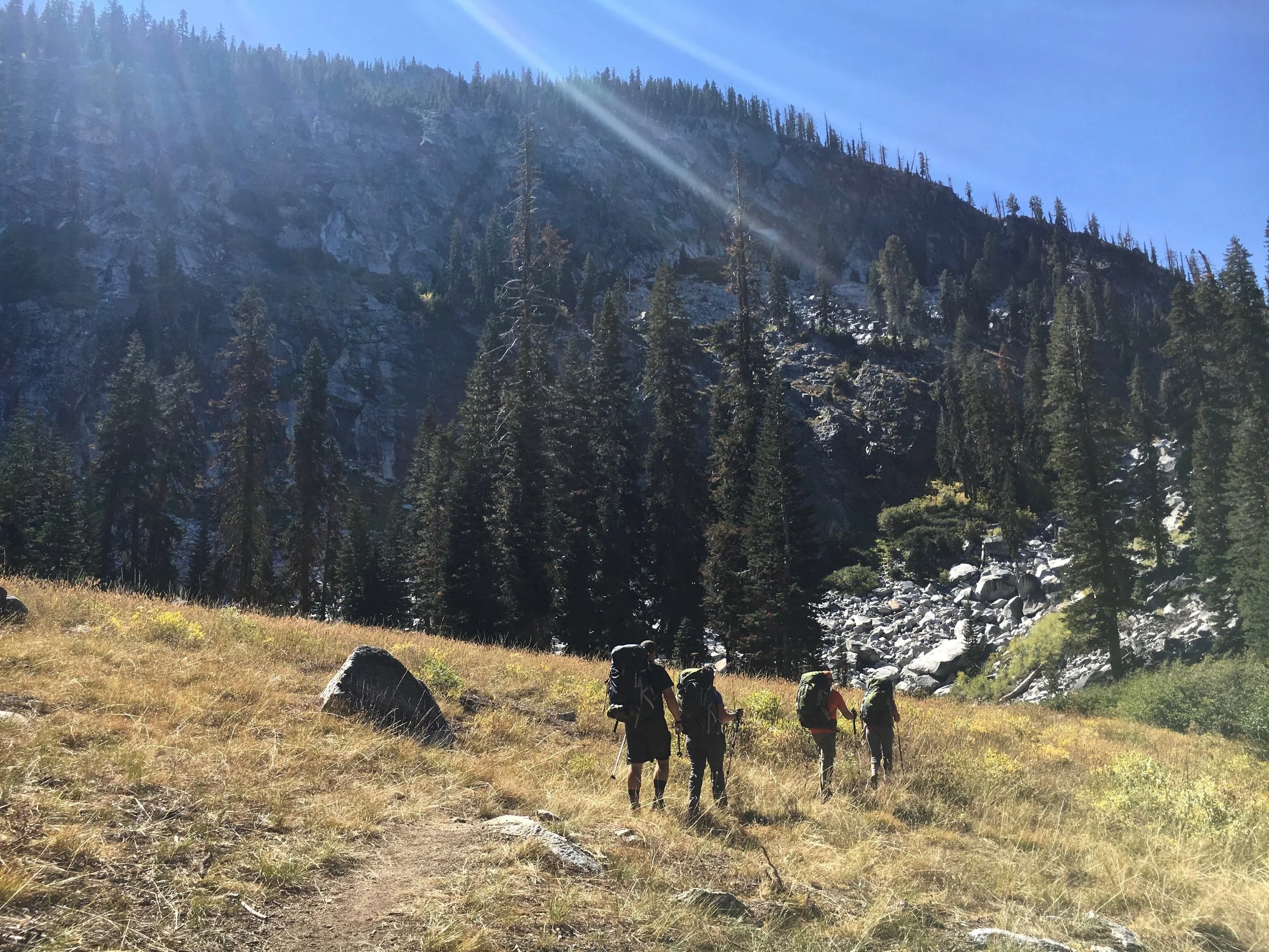 7 Favorite Fall Backpacking Trips