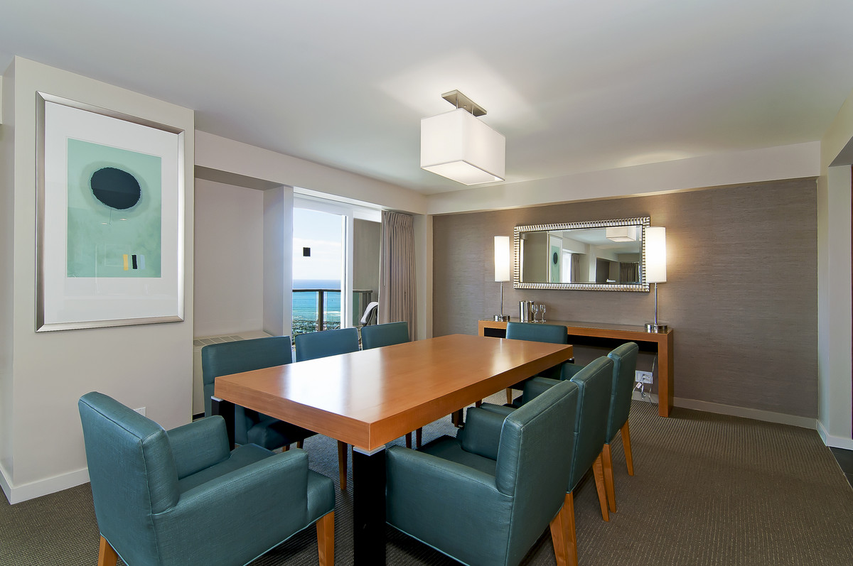 009 - Open2view ID4379 - 410 Atkinson Dr.jpg