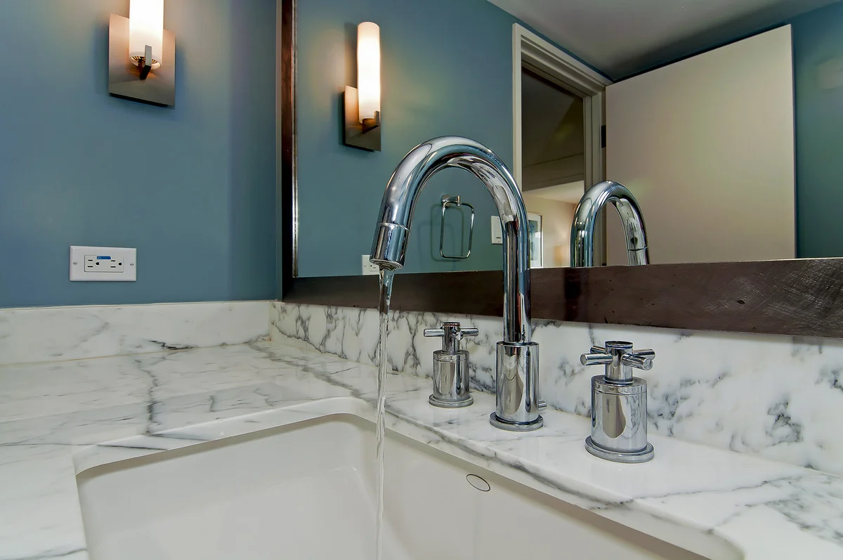 019 - Open2view ID4379 - 410 Atkinson Dr.jpg