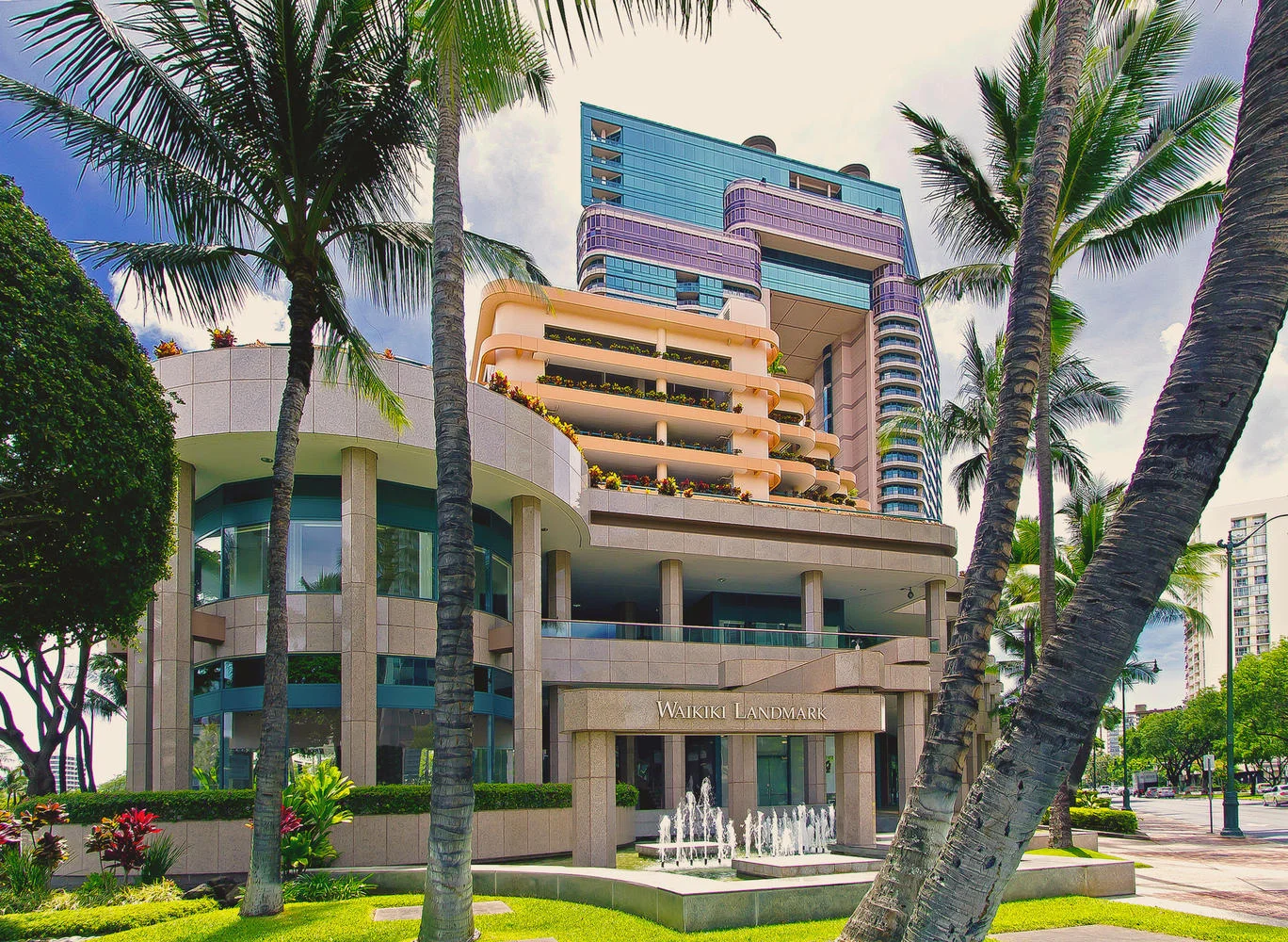 Landmark Waikiki 3504 Honolulu-large-037-Landmark3504-1368x1000-72dpi.jpg