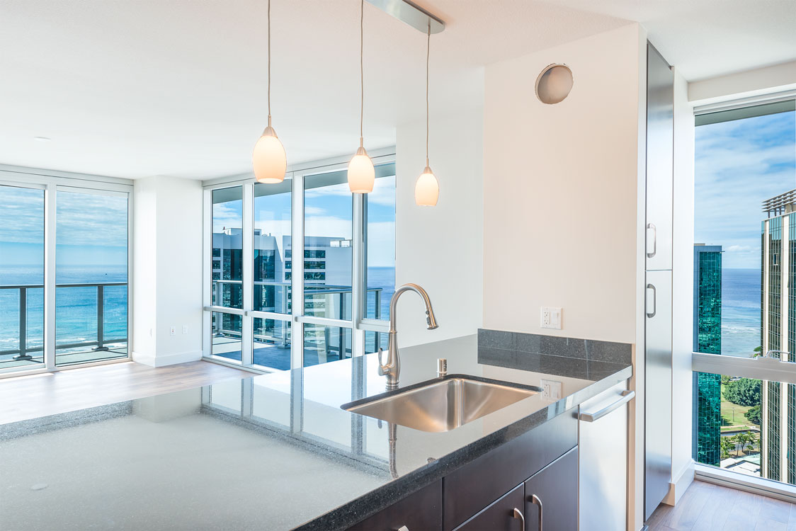 Kitchen 1.jpg
