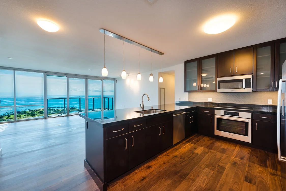 Kitchen 1.jpg