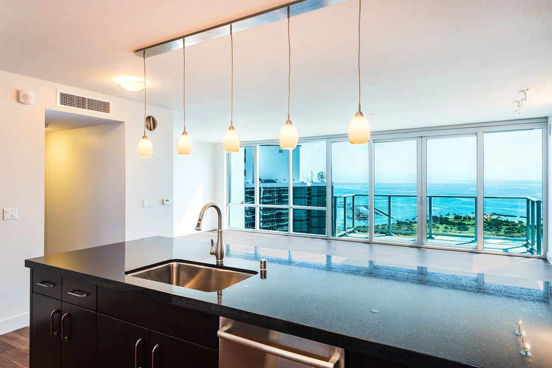 Kitchen 3.jpg