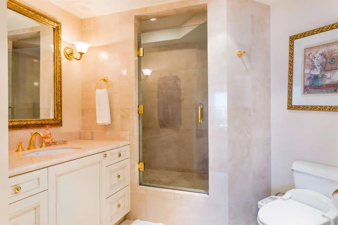 1888 Kalakaua Avenue Suite-small-014-15-Bedroom1Bath copy-666x444-72dpi.jpg