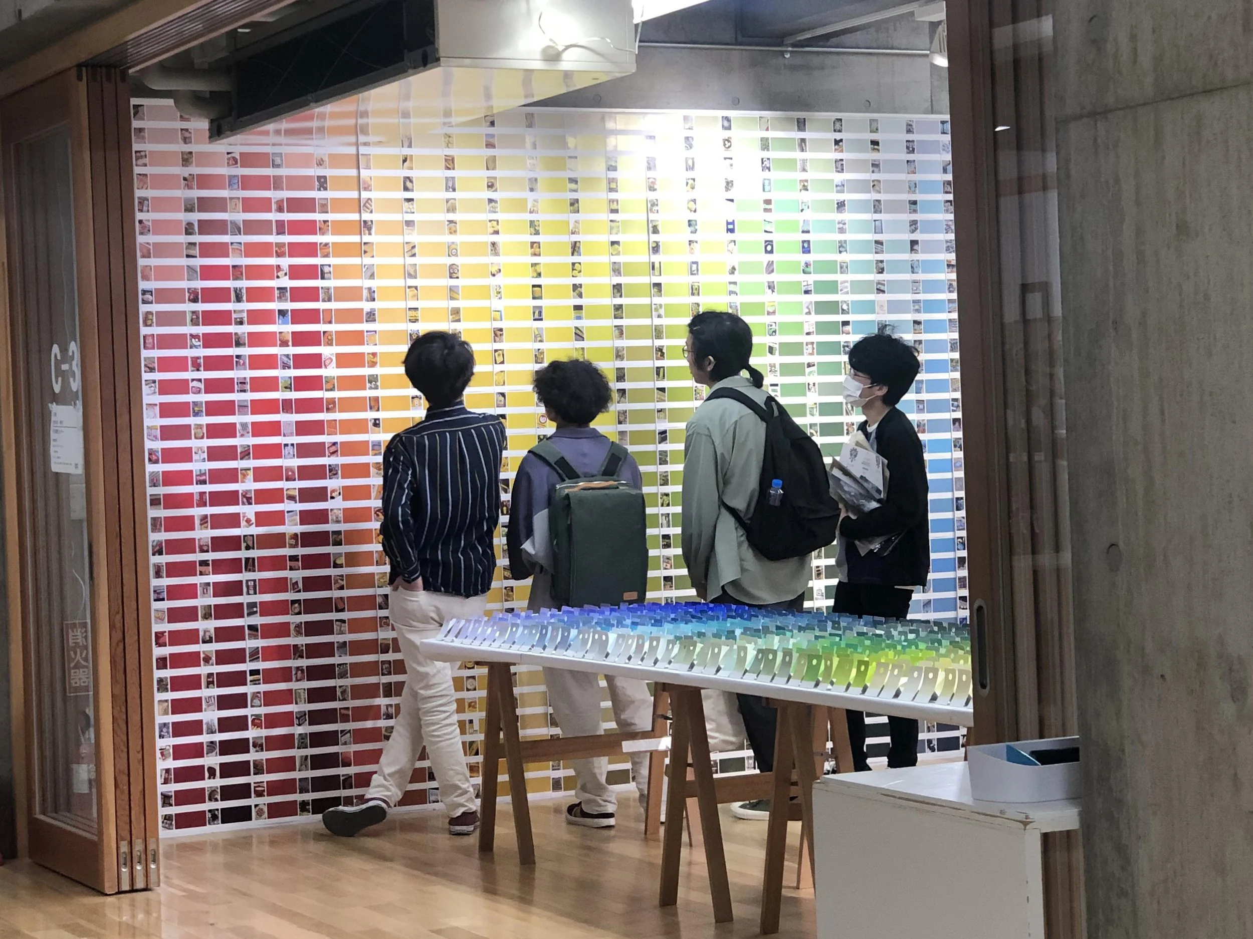 1000colors_palette_exhibition_2023_007.JPG